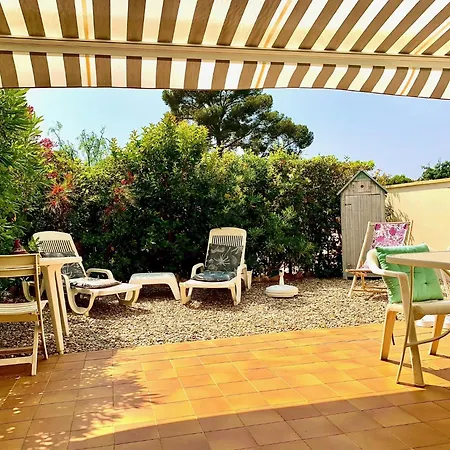 La Plage, Calme Et Jardin Apartment Sanary-sur-Mer