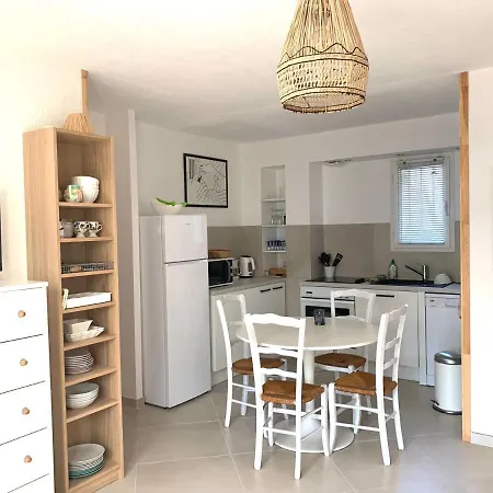 La Plage, Calme Et Jardin アパート *