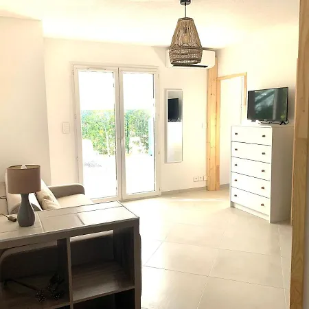 La Plage, Calme Et Jardin アパート サナリー・シュル・メール