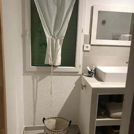 アパート La Plage, Calme Et Jardin サナリー・シュル・メール