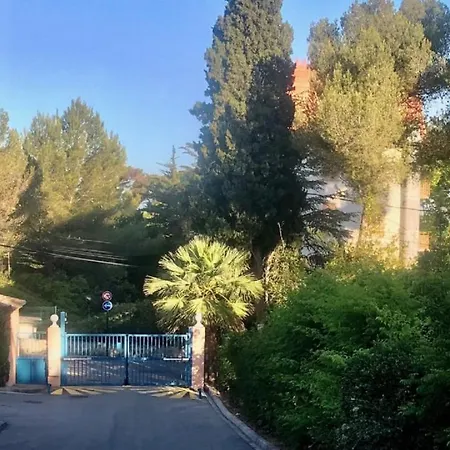 La Plage, Calme Et Jardin アパート