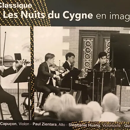 La Plage, Calme Et Jardin * サナリー・シュル・メール